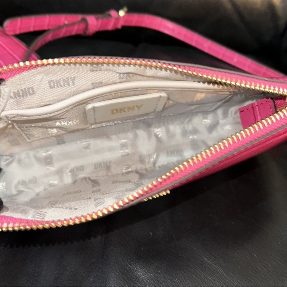 DKNY Double Crossbody Hot Pink Chain Bag Set of 2 Bags AUTHENTIC NEW - Picture 12 of 14